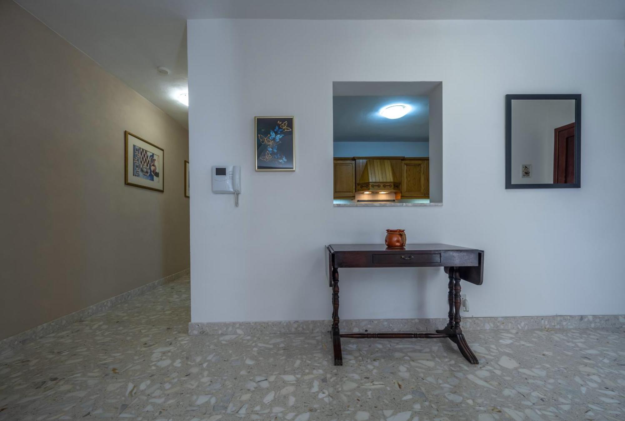 Spacious 3 Bedroom Apartment In The Heart Of St Julians Saint Julian's Eksteriør billede