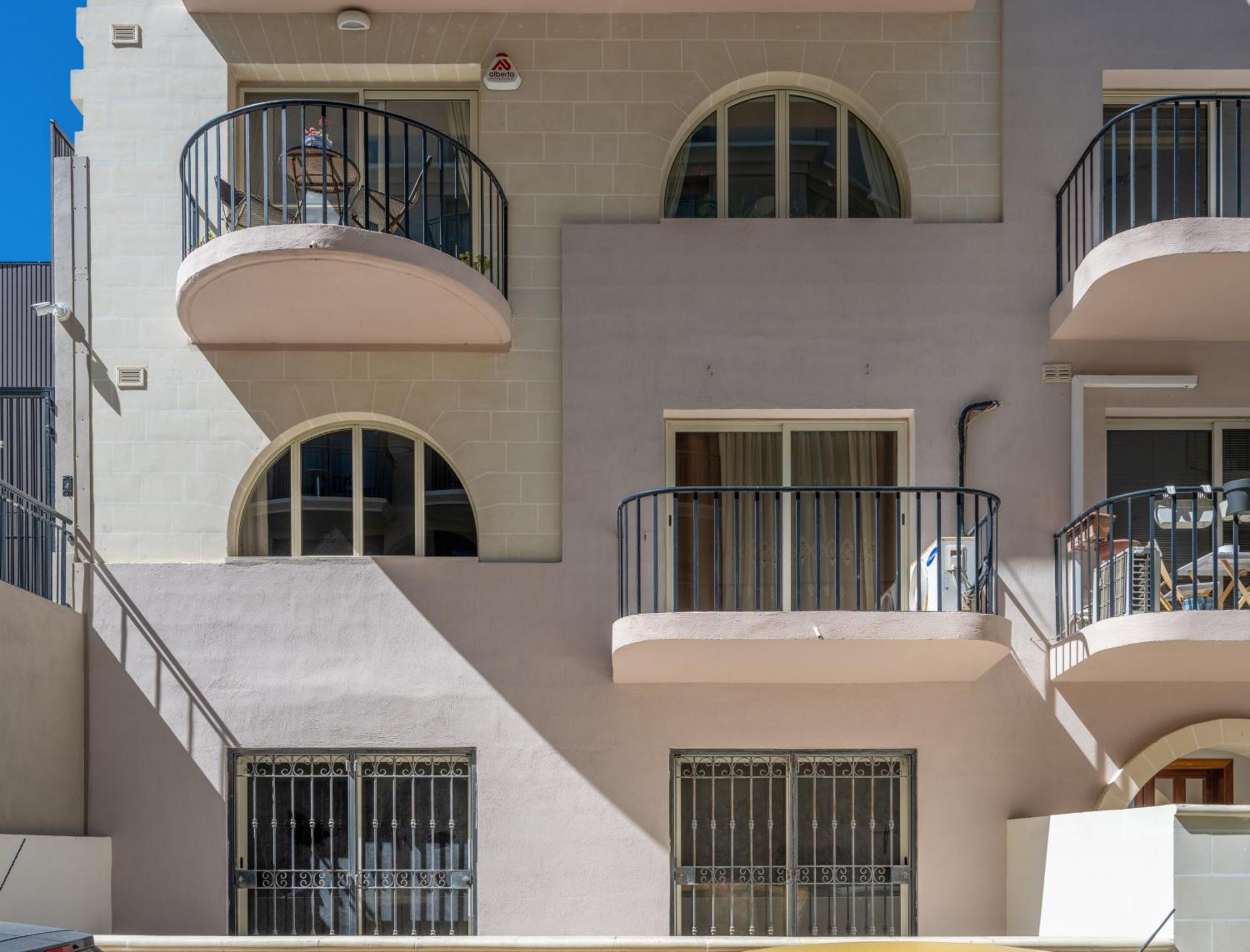 Spacious 3 Bedroom Apartment In The Heart Of St Julians Saint Julian's Eksteriør billede