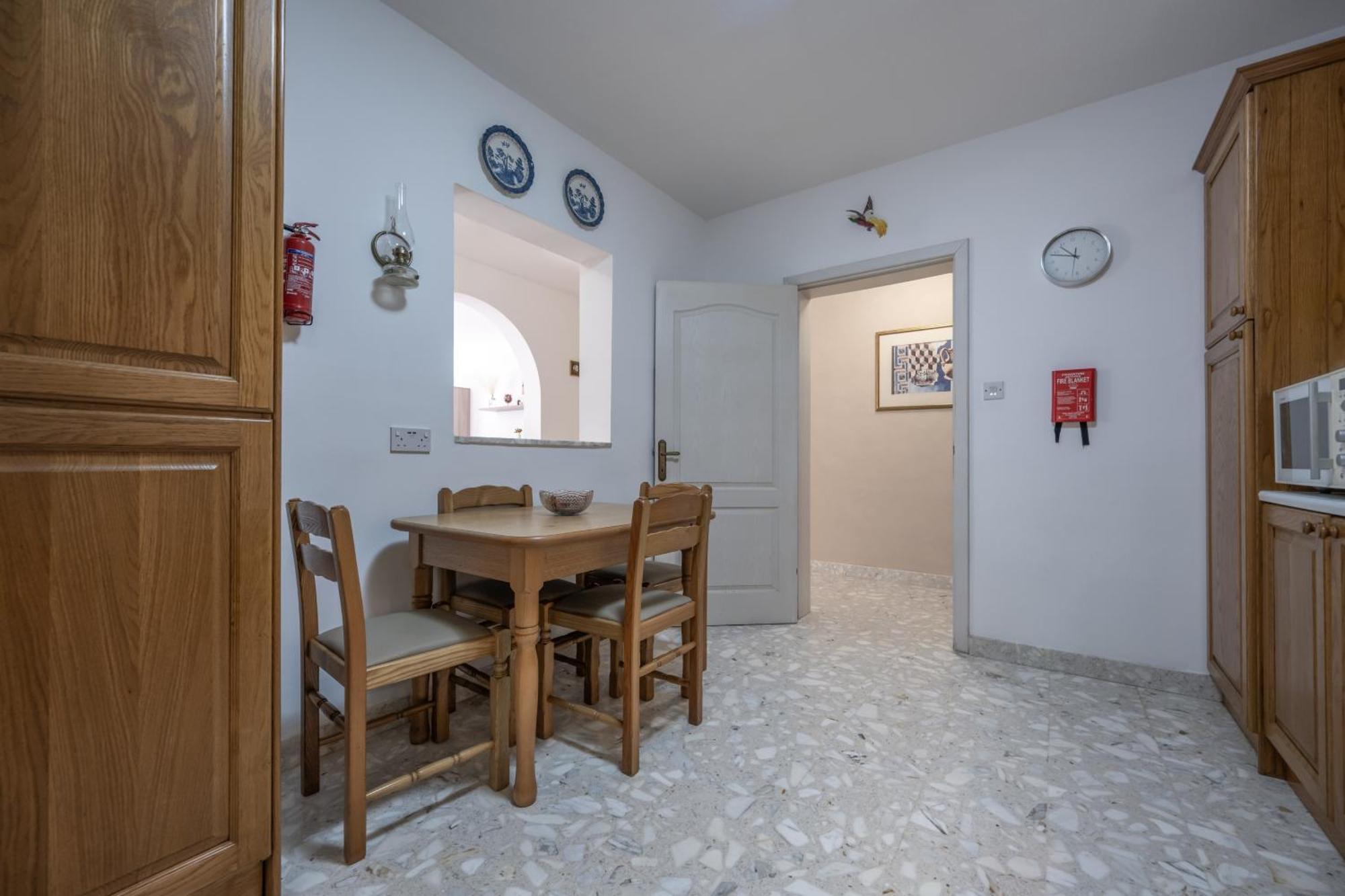 Spacious 3 Bedroom Apartment In The Heart Of St Julians Saint Julian's Eksteriør billede